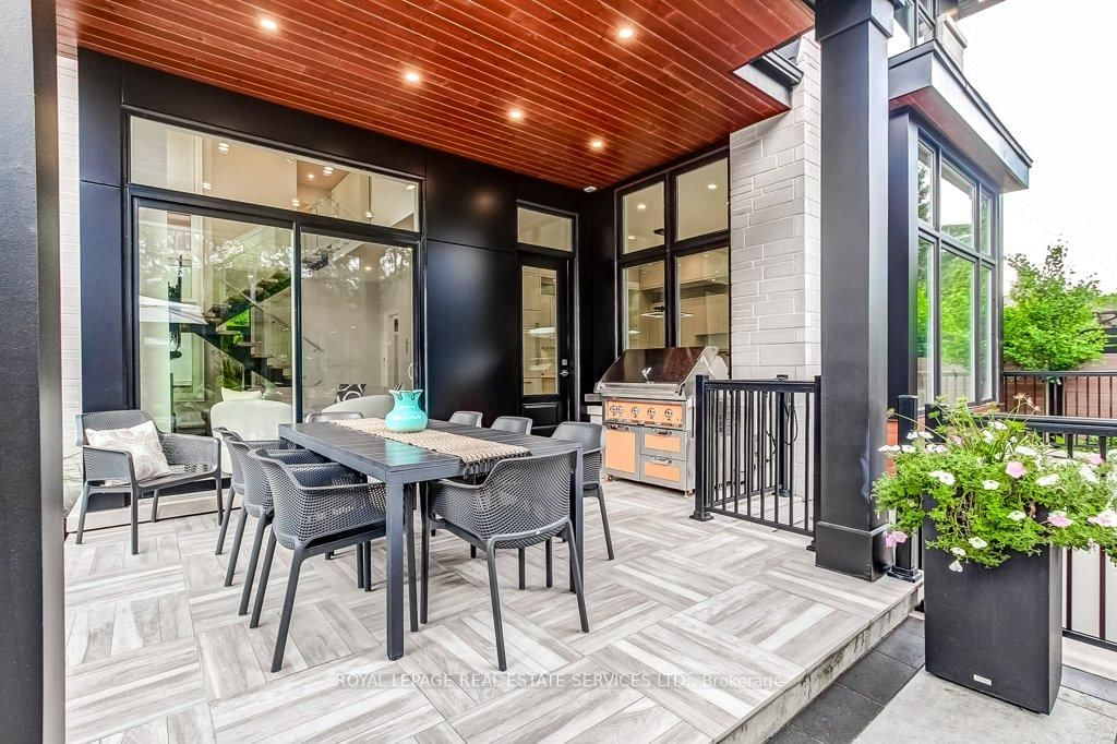 3119 Victoria Street • Oakville, ON photo 31