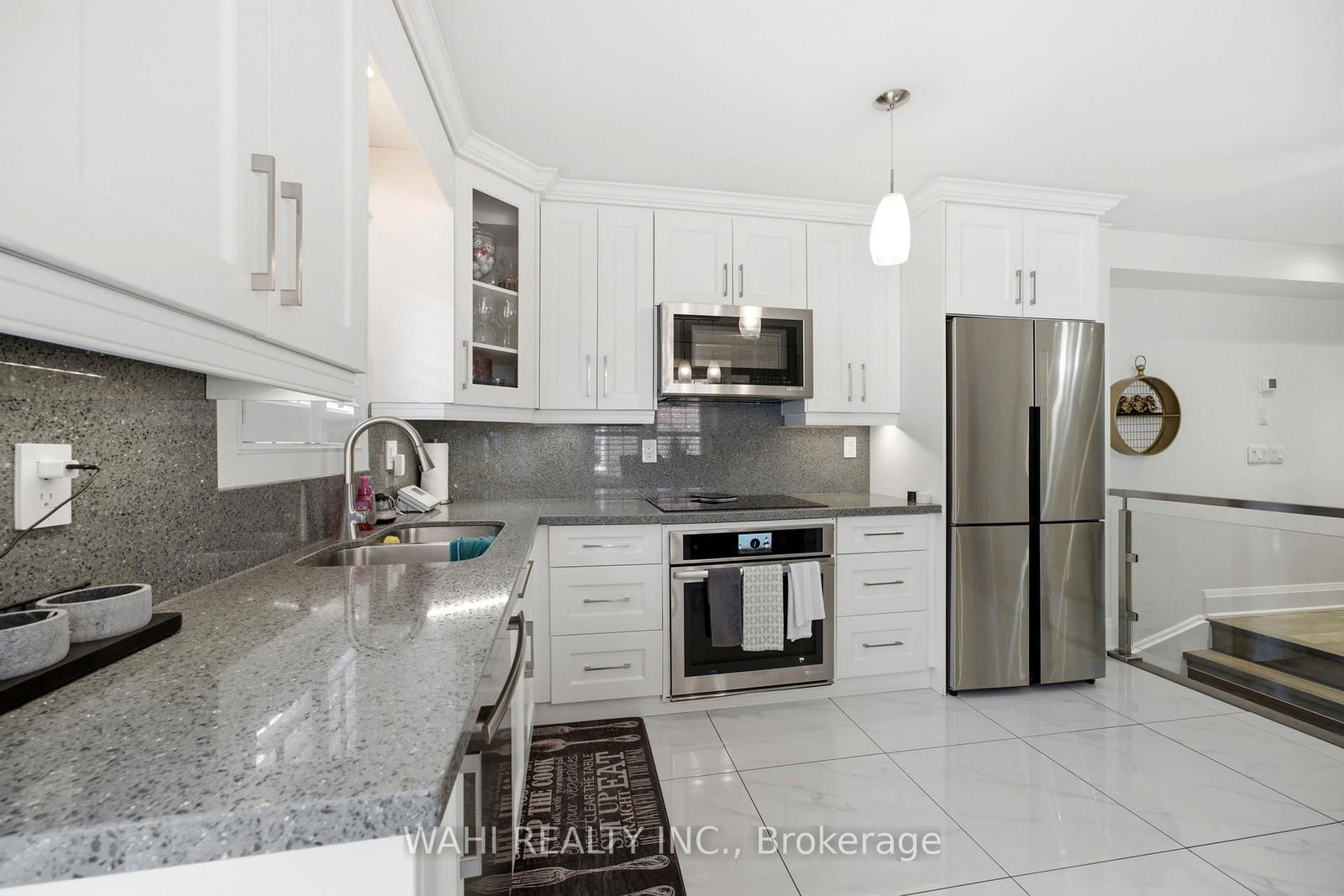 13 Rock Haven Lane • Brampton, ON photo 12