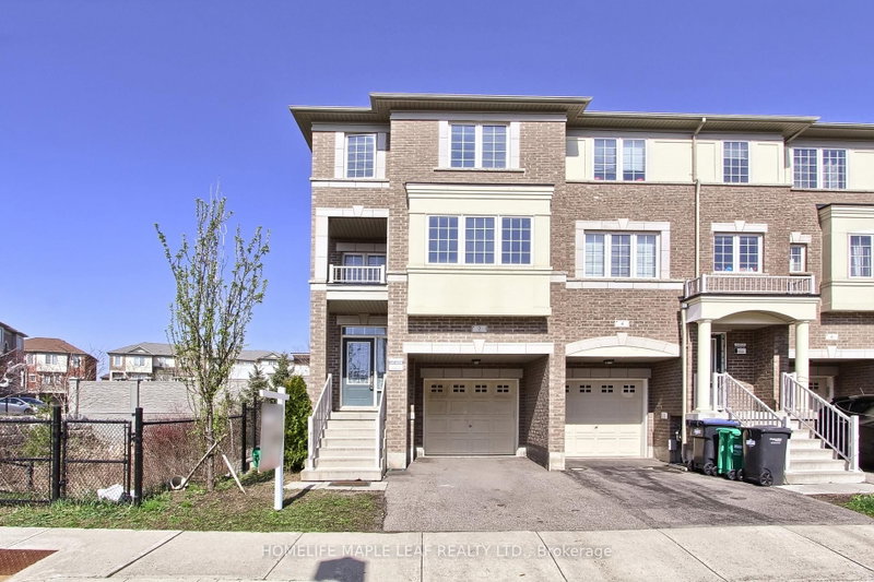 2 Cedarland Rd E, Brampton, Ontario