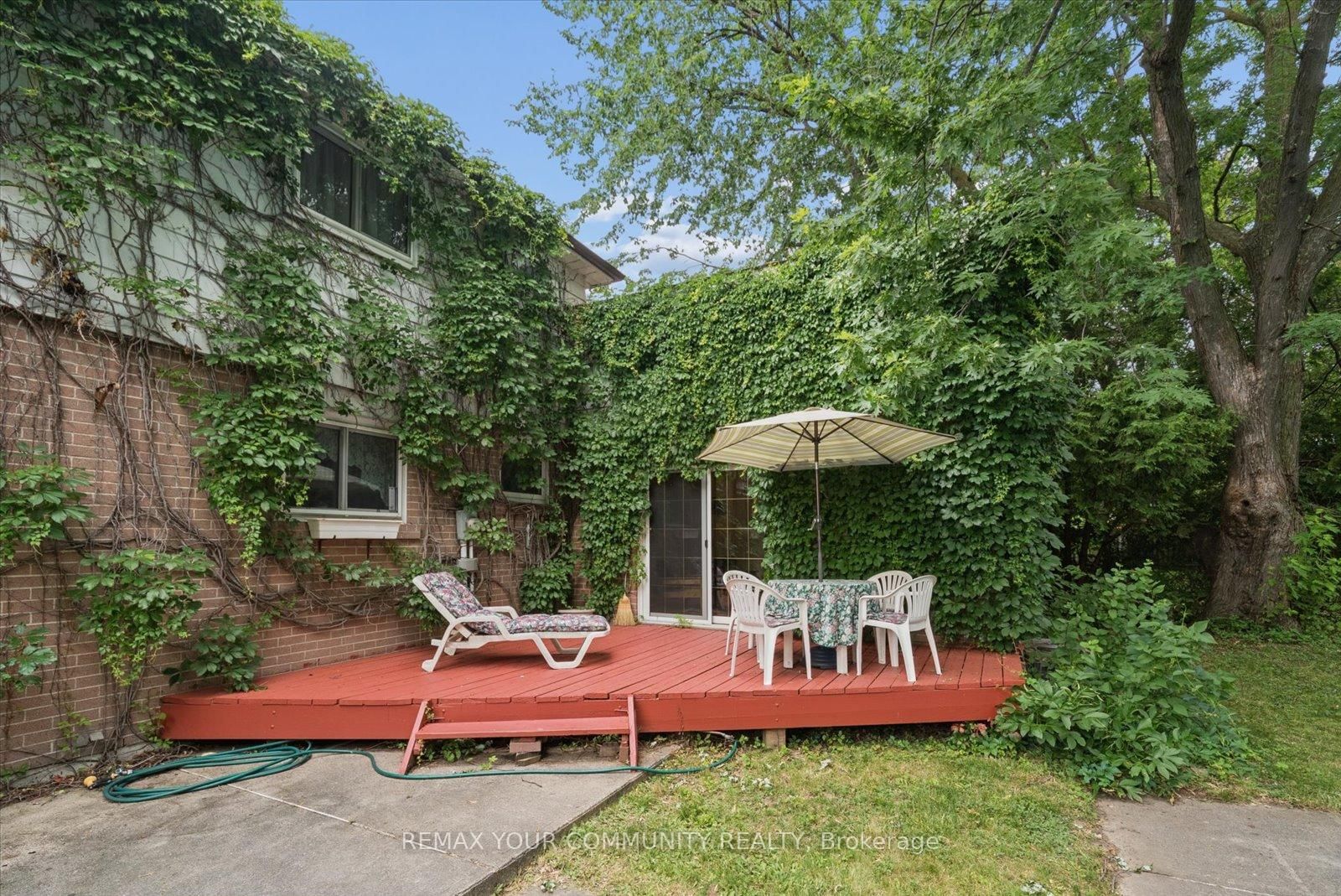 31 Deloraine Drive • Brampton, ON photo 31