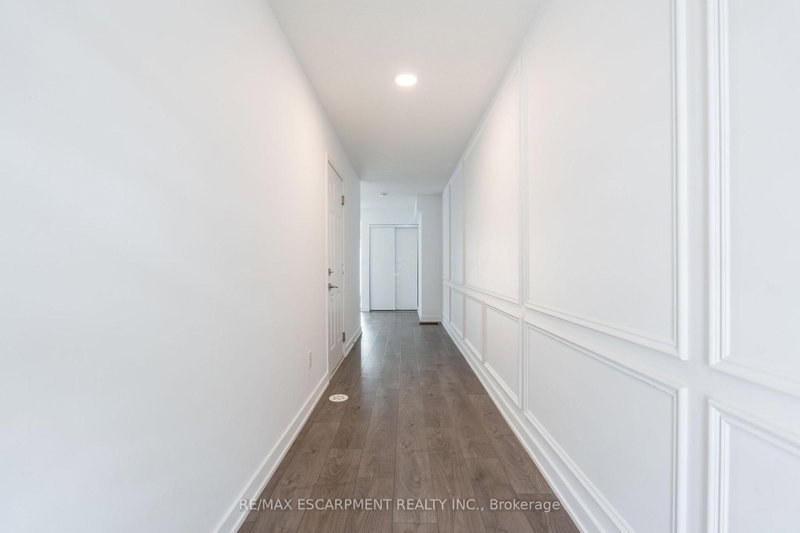 73 - 1121 Cooke Boulevard
