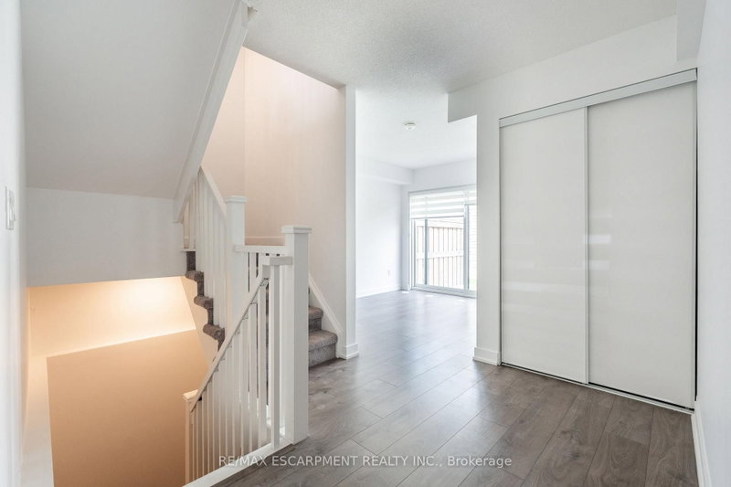 73 - 1121 Cooke Boulevard