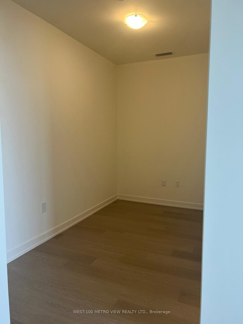 Room2
