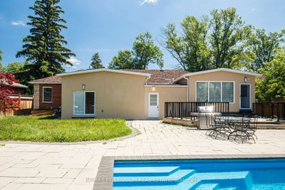 1285 Rebecca Oakville,ON L6L 1Z3 — Photo 8