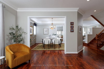 2261 Grouse Lane • Oakville, ON photo 8