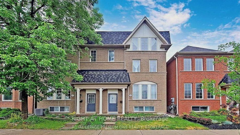 home for lease on 2194 St Clair Avenue W