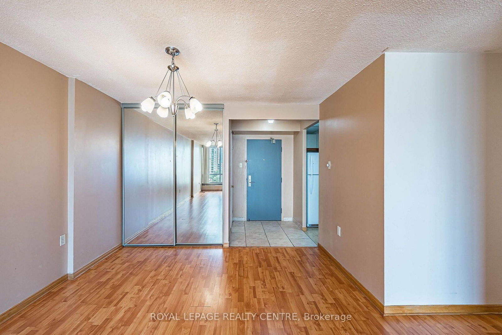 25 W Fairview Road • #807 • Mississauga, ON photo 15