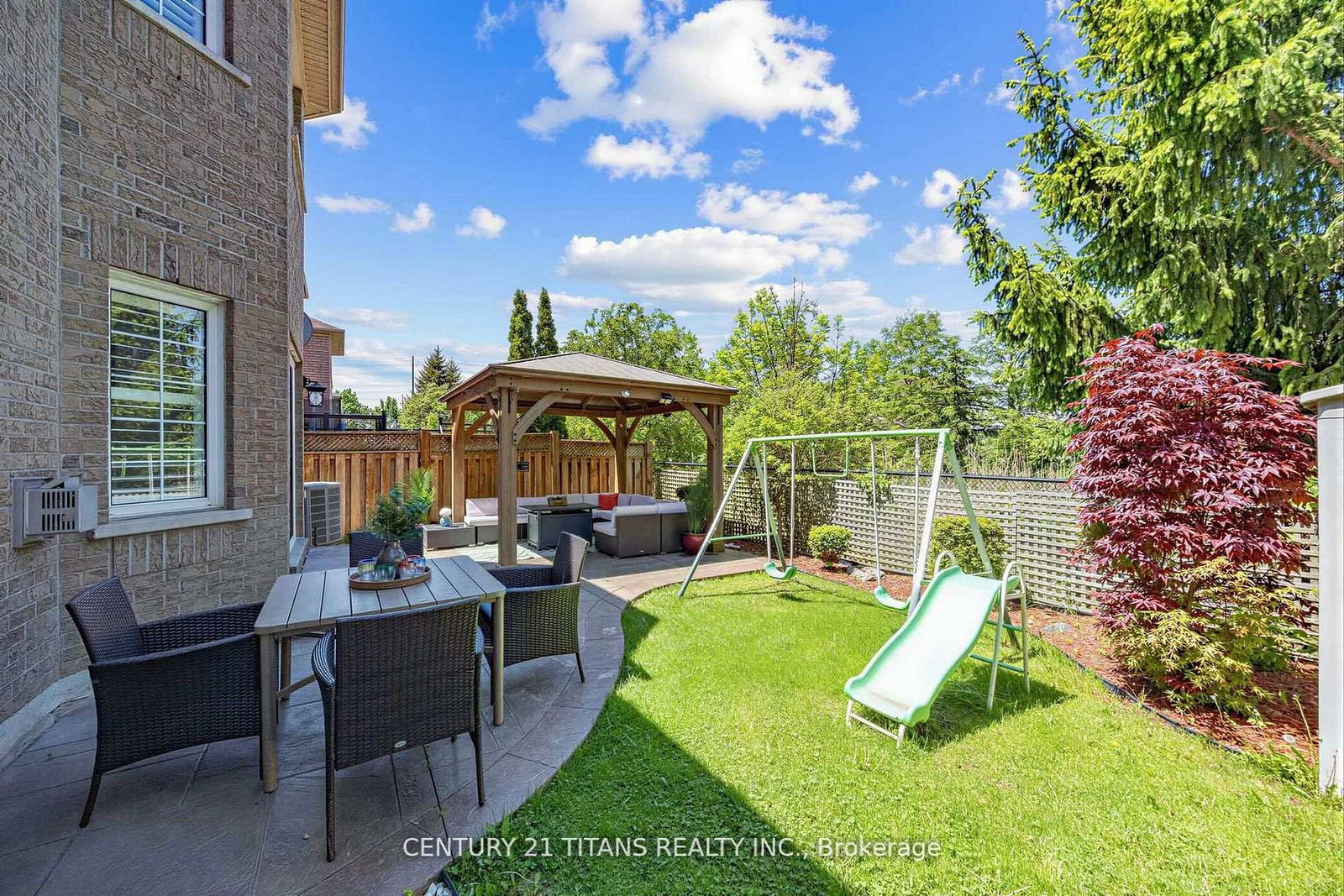 3865 Brinwood Gate • Mississauga, ON photo 3