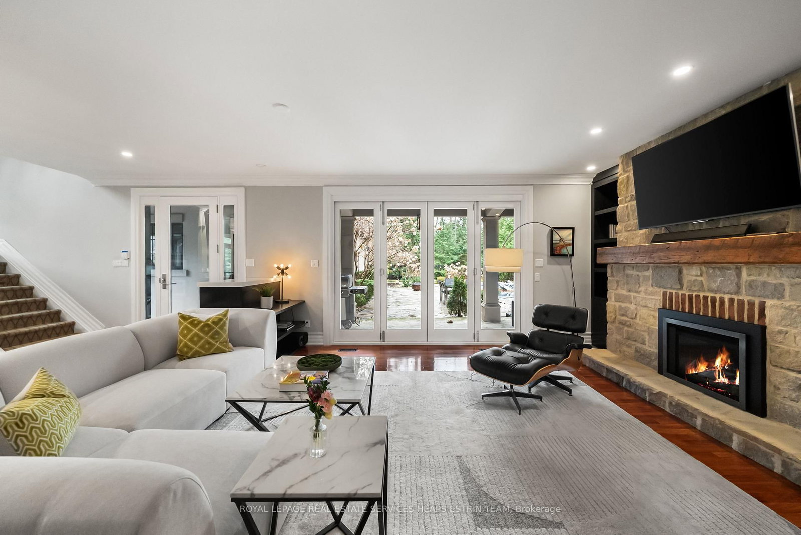 1554 Birchwood Drive • Mississauga, ON photo 9