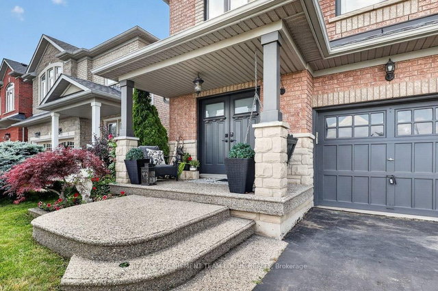 5839 Sunmill Crescent