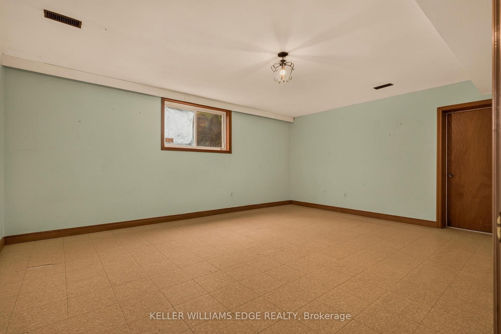 43 Braecrest Avenue • Toronto, ON photo 39
