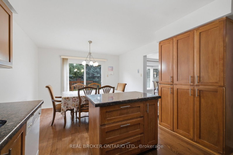 1356 Mapleridge Oakville,ON L6M 2G6 — Photo 14