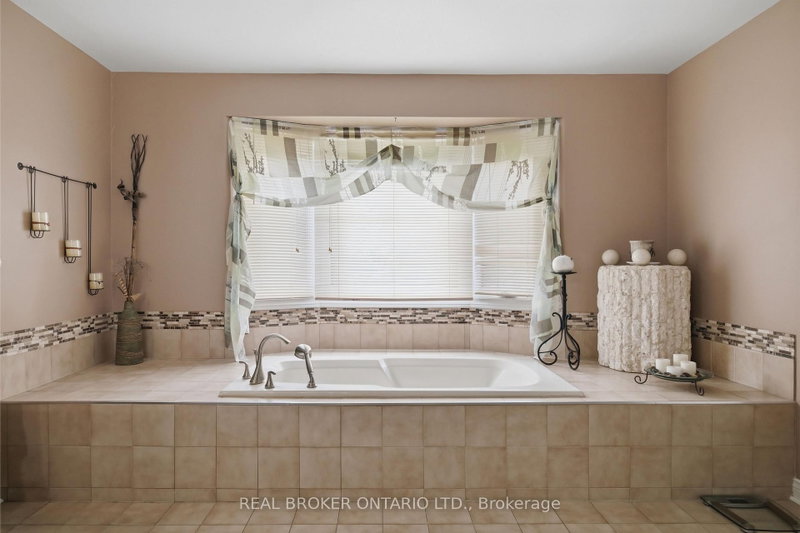 1356 Mapleridge Oakville,ON L6M 2G6 — Photo 20
