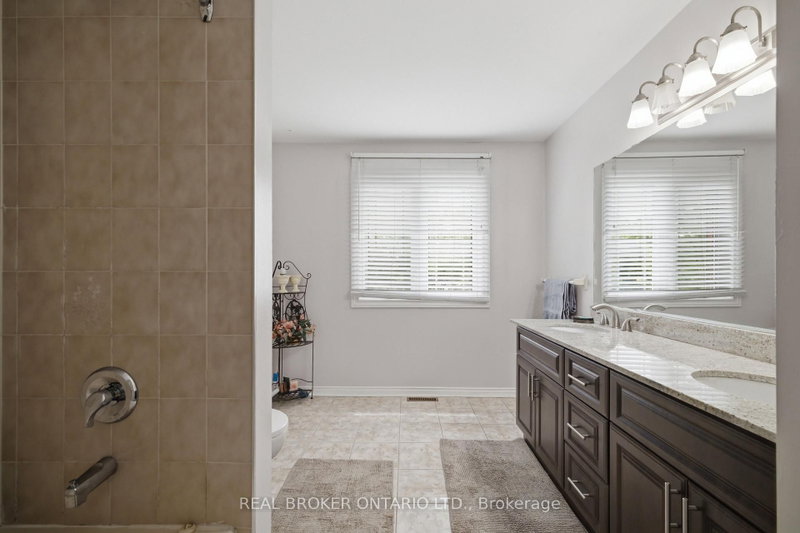 1356 Mapleridge Oakville,ON L6M 2G6 — Photo 26