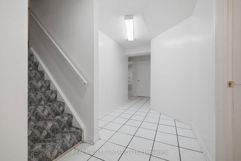 1356 Mapleridge Oakville,ON L6M 2G6 — Photo 31