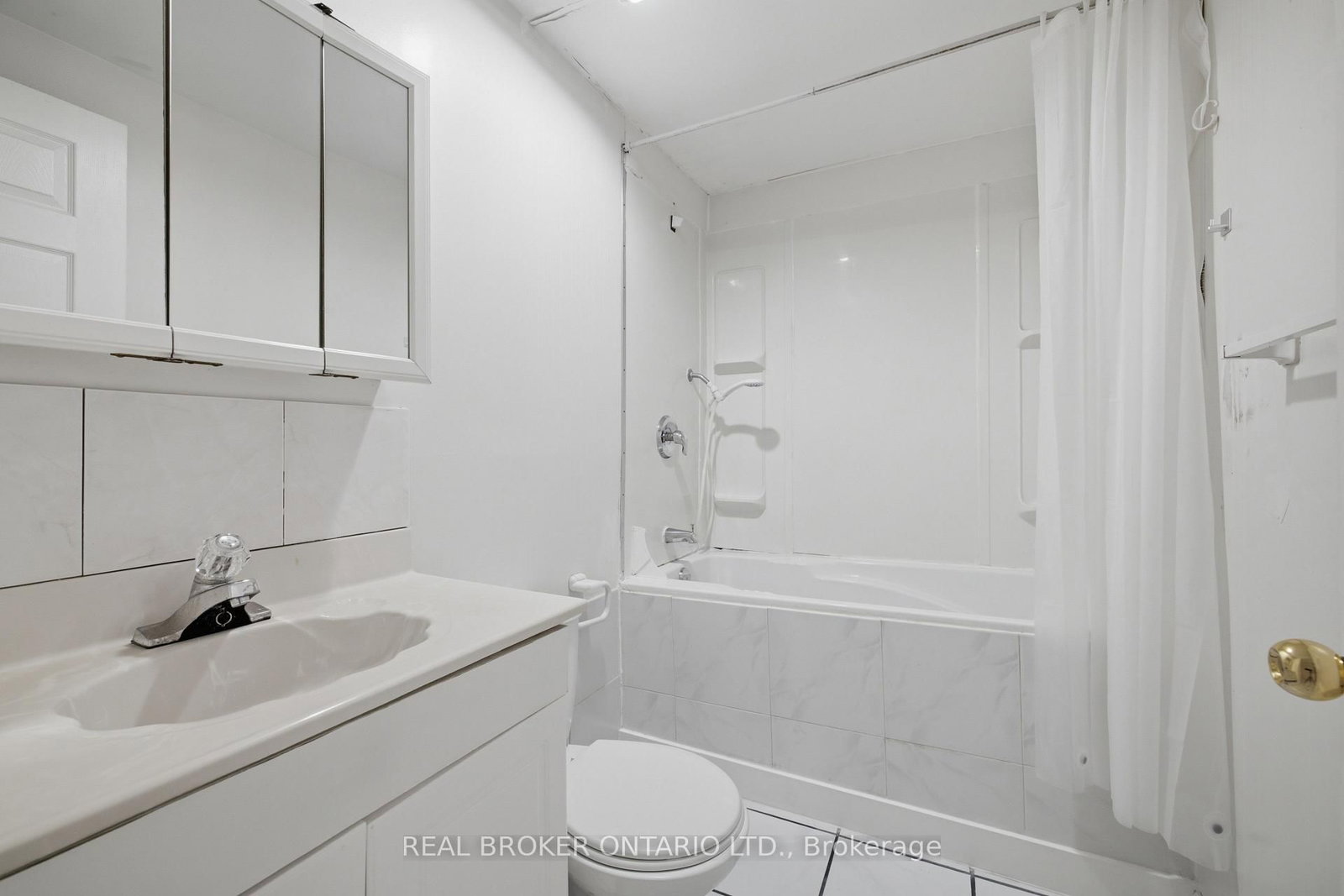 1356 Mapleridge Crescent • Oakville, ON photo 33