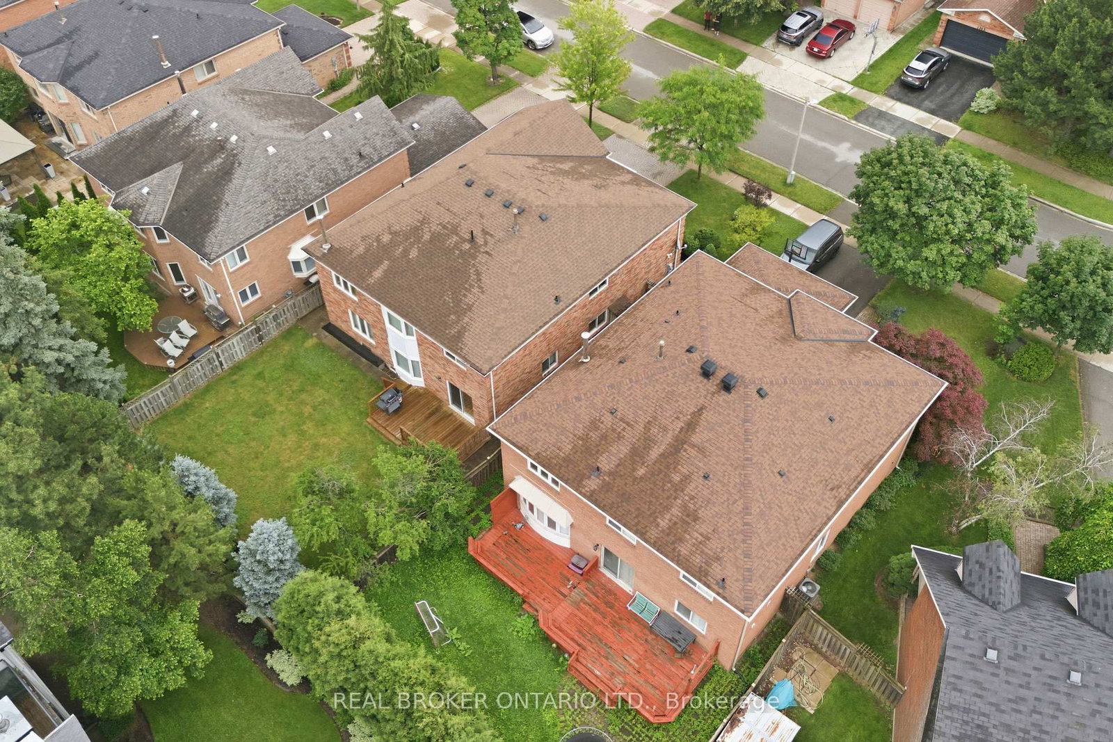 1356 Mapleridge Crescent • Oakville, ON photo 44