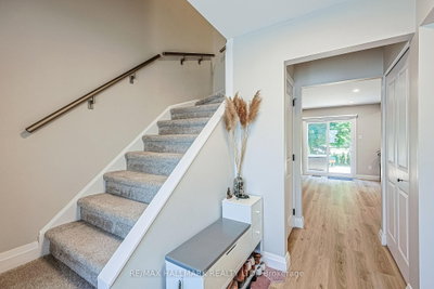 Unit 2 — 59 Maple Avenue — photo 5