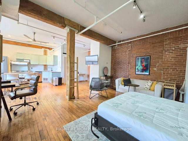 12 - 121 Prescott Avenue