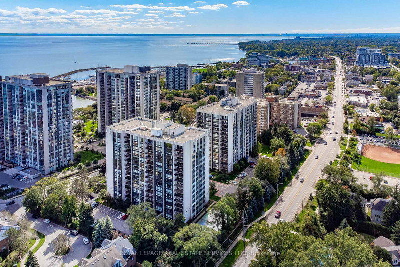 1006 - 2175 Marine Drive