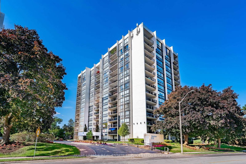 1006 - 2175 Marine Drive
