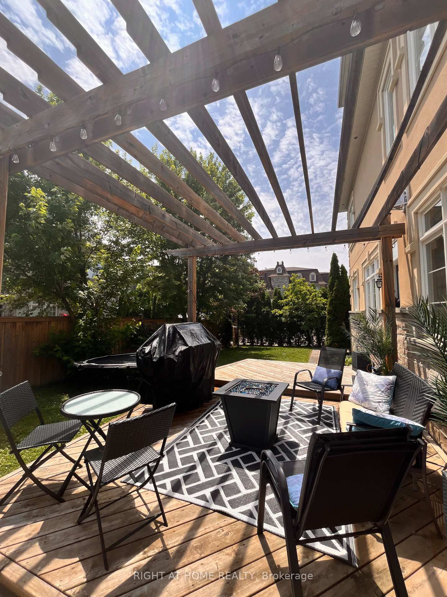 11 Fairmont Close • Brampton, ON photo 23