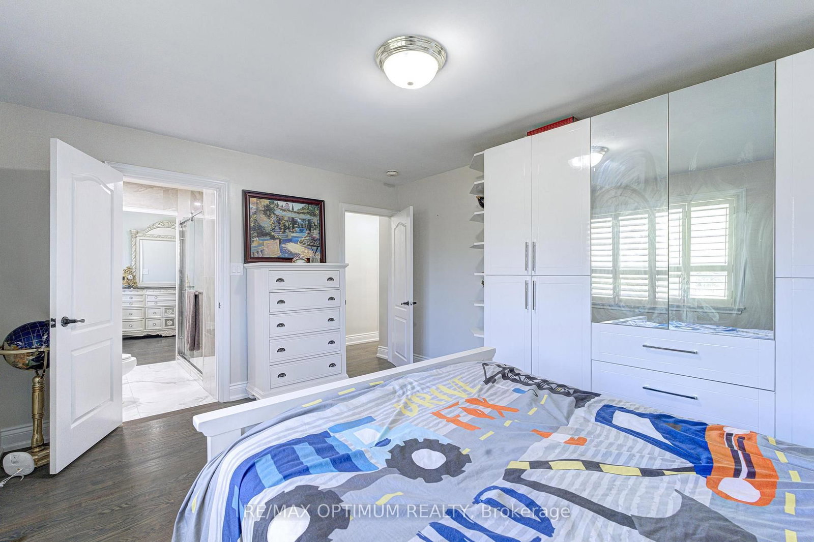 6 Evernby Boulevard • Toronto, ON photo 17