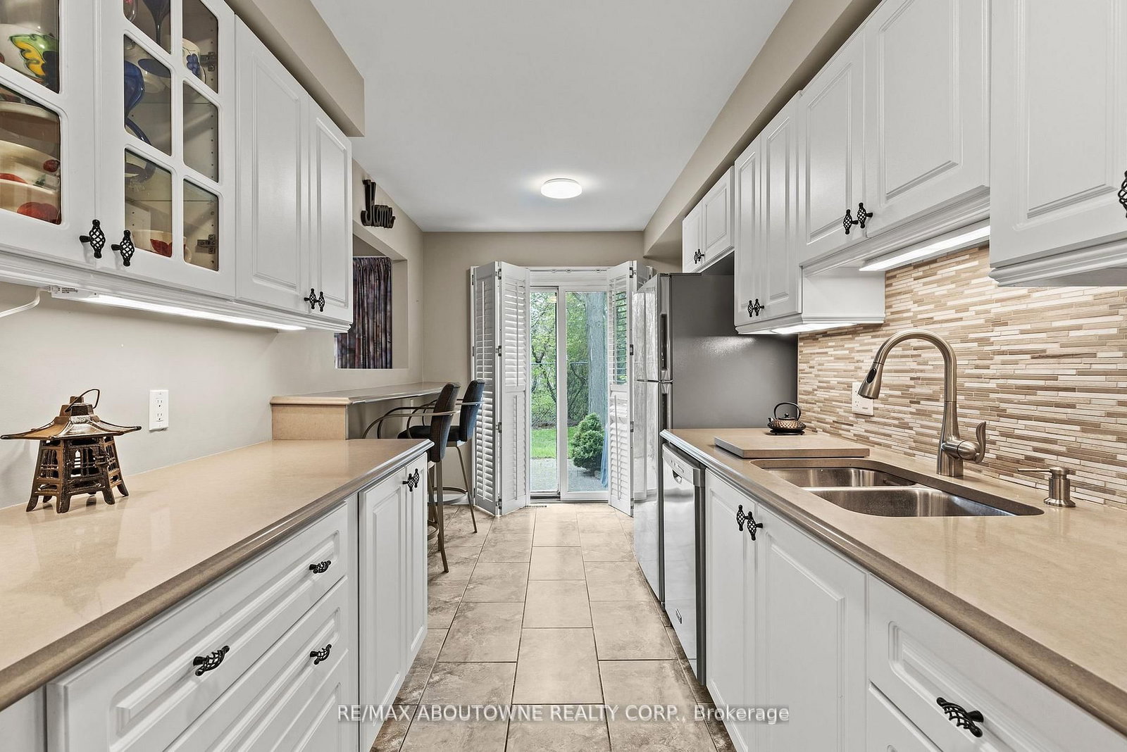 2230 Walkers Line • #9 • Burlington, ON photo 15