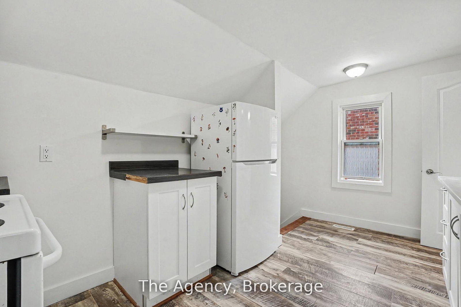 881 E Lakeshore Road • Mississauga, ON photo 32