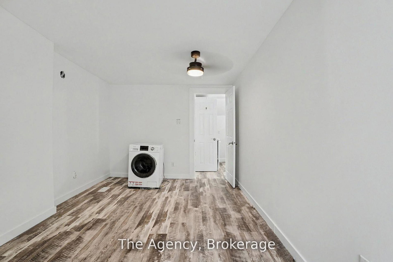 881 E Lakeshore Road • Mississauga, ON photo 34