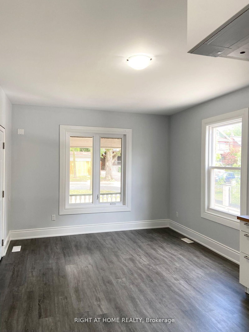 Main - 184 Rosemount Avenue