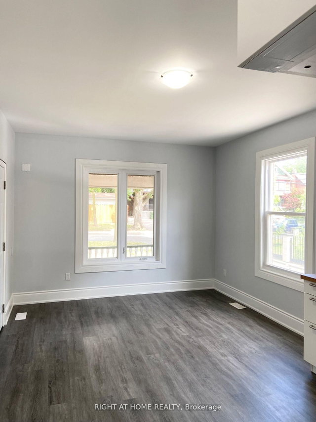 Main - 184 Rosemount Avenue