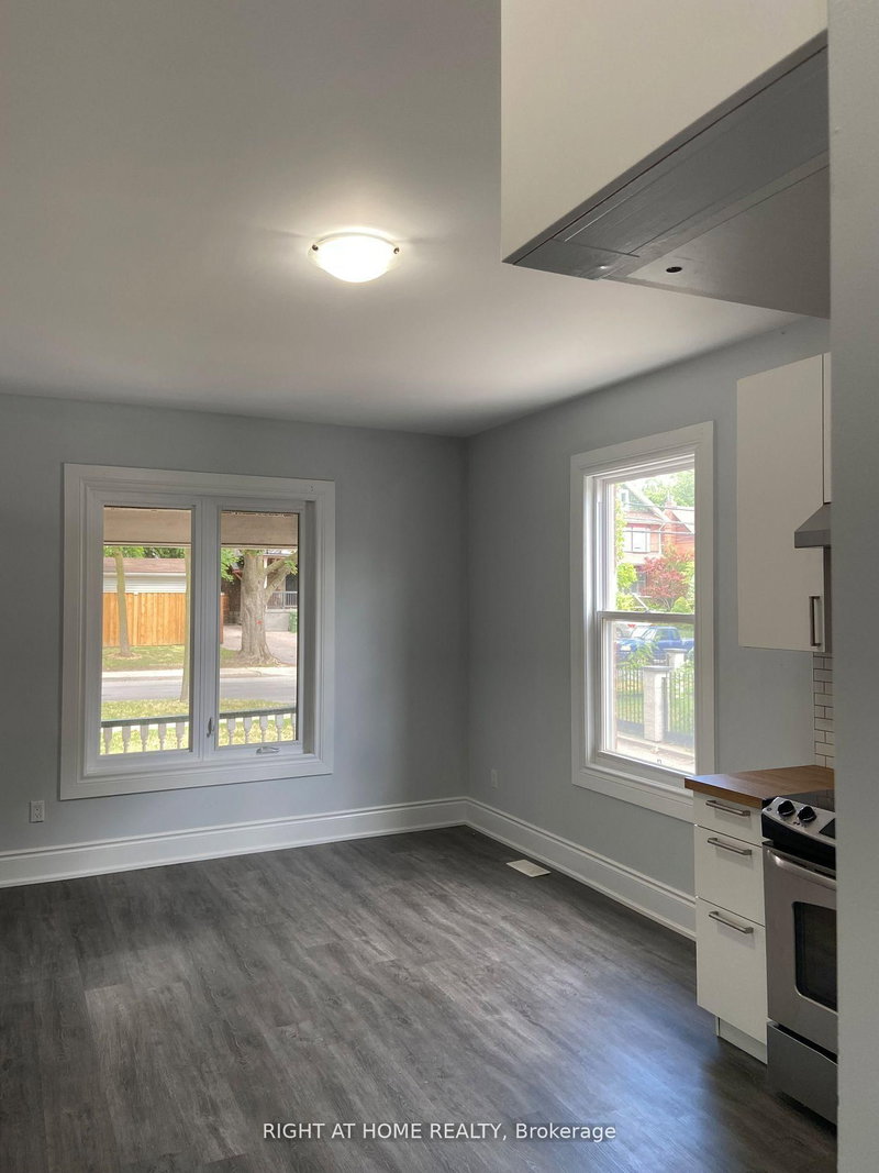 Main - 184 Rosemount Avenue