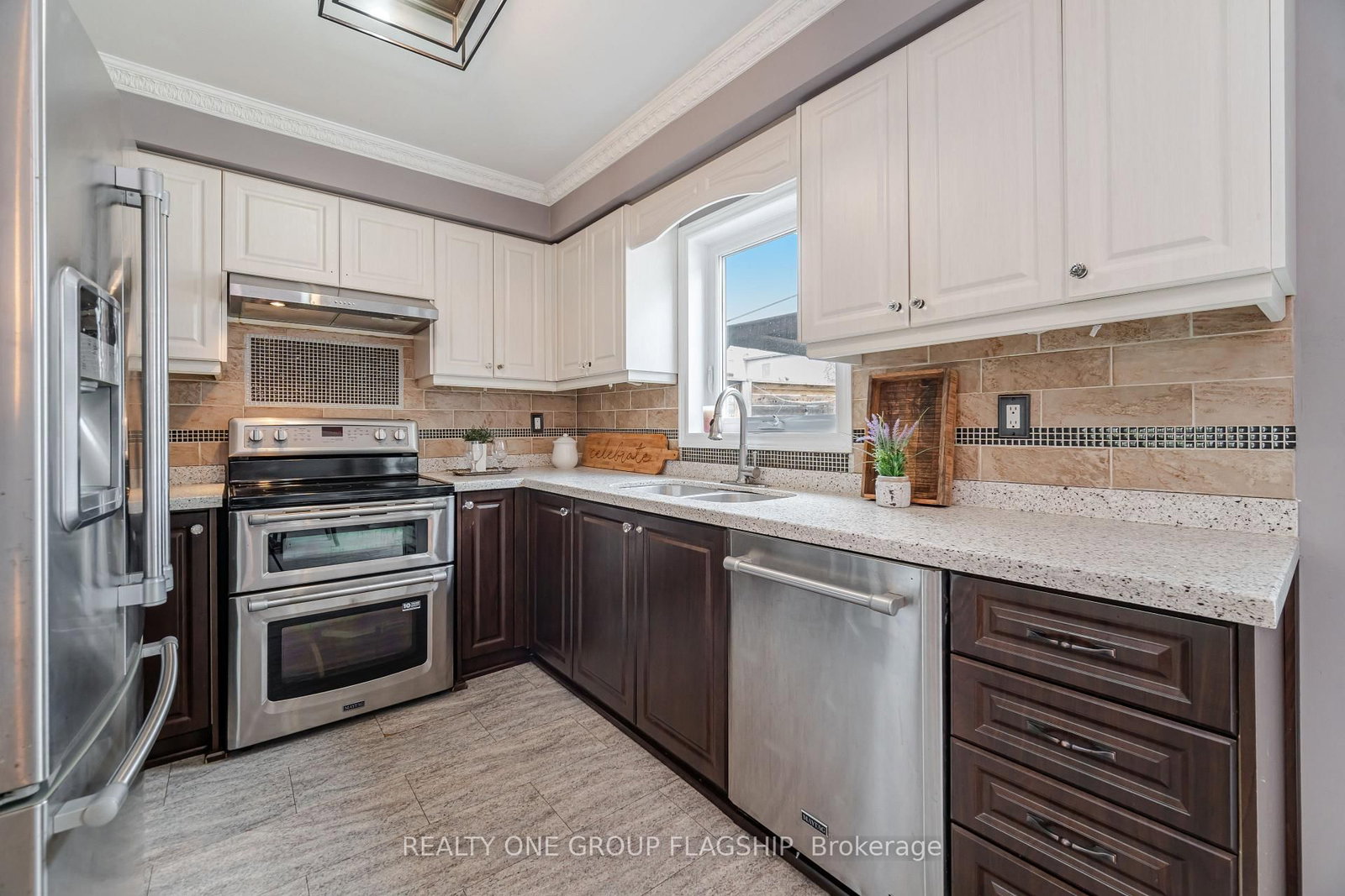 7267 Windbreak Court • Mississauga, ON photo 17