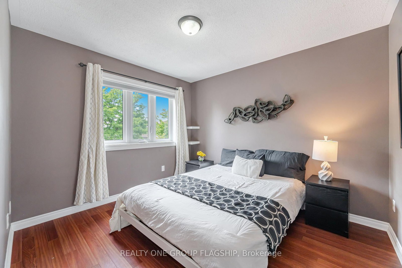 7267 Windbreak Court • Mississauga, ON photo 29
