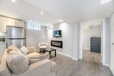 7267 Windbreak Mississauga,ON L5N 6K6 — Photo 39