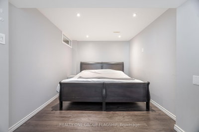 7267 Windbreak Mississauga,ON L5N 6K6 — Photo 41