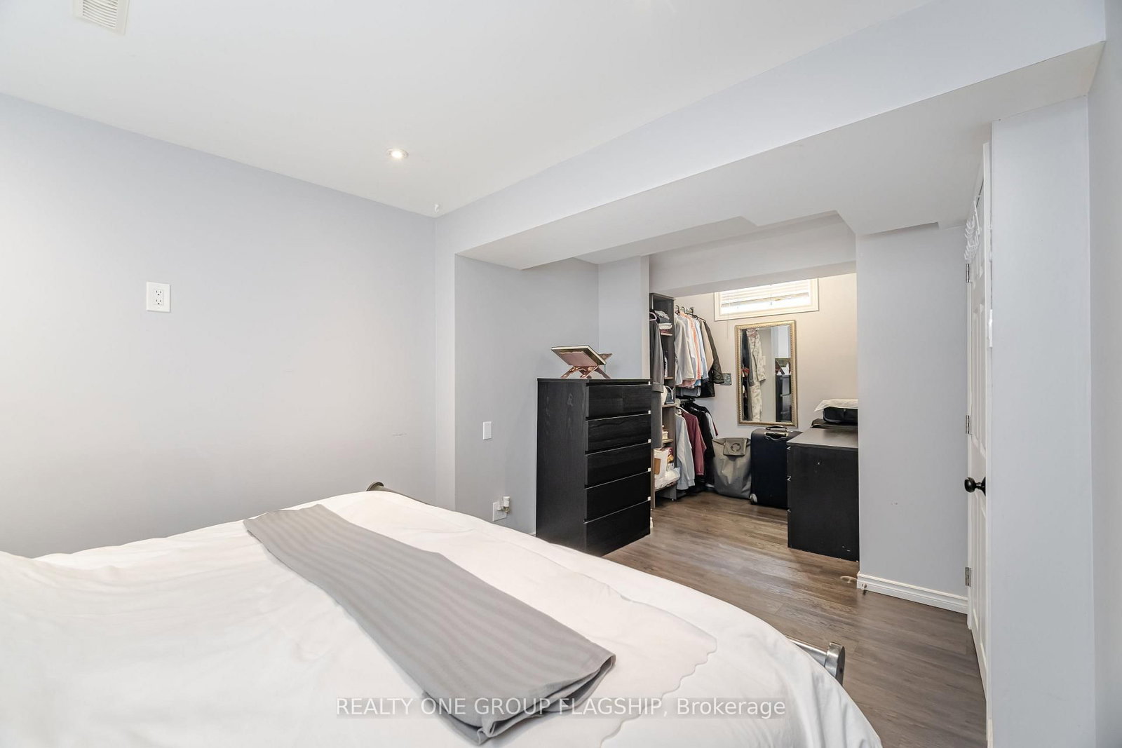 7267 Windbreak Court • Mississauga, ON photo 42