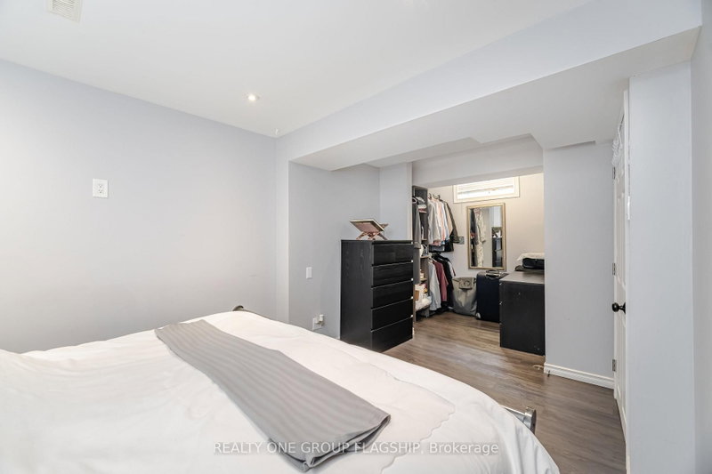 7267 Windbreak Mississauga,ON L5N 6K6 — Photo 42