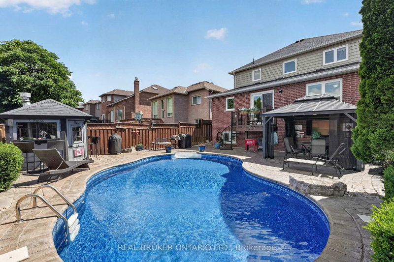home for sale on 74 Harley Avenue
