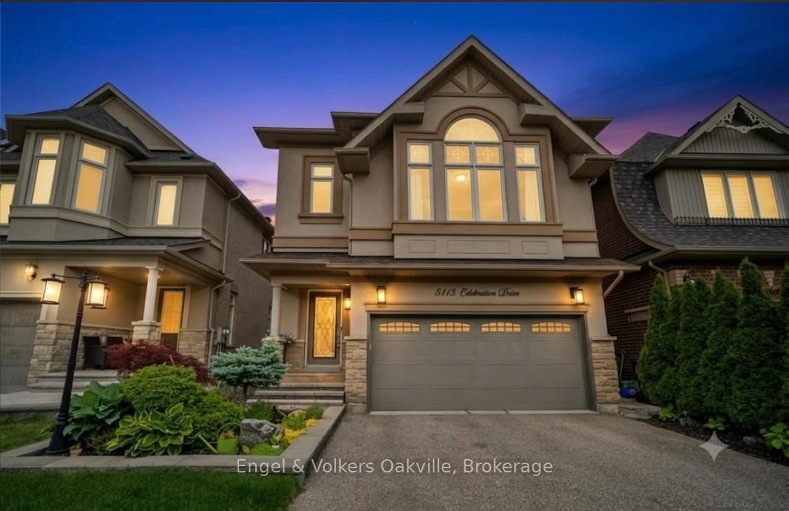 Detached House for sale at 5113 Celebration Drive, Mississauga, Ontario, L5M 8B3 - Churchill Meadows - MLS: W13532058