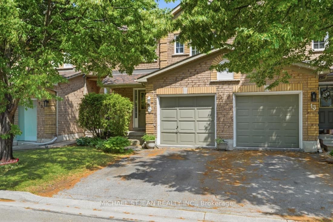 2871 Darien Road • #14 • Burlington, ON photo 3