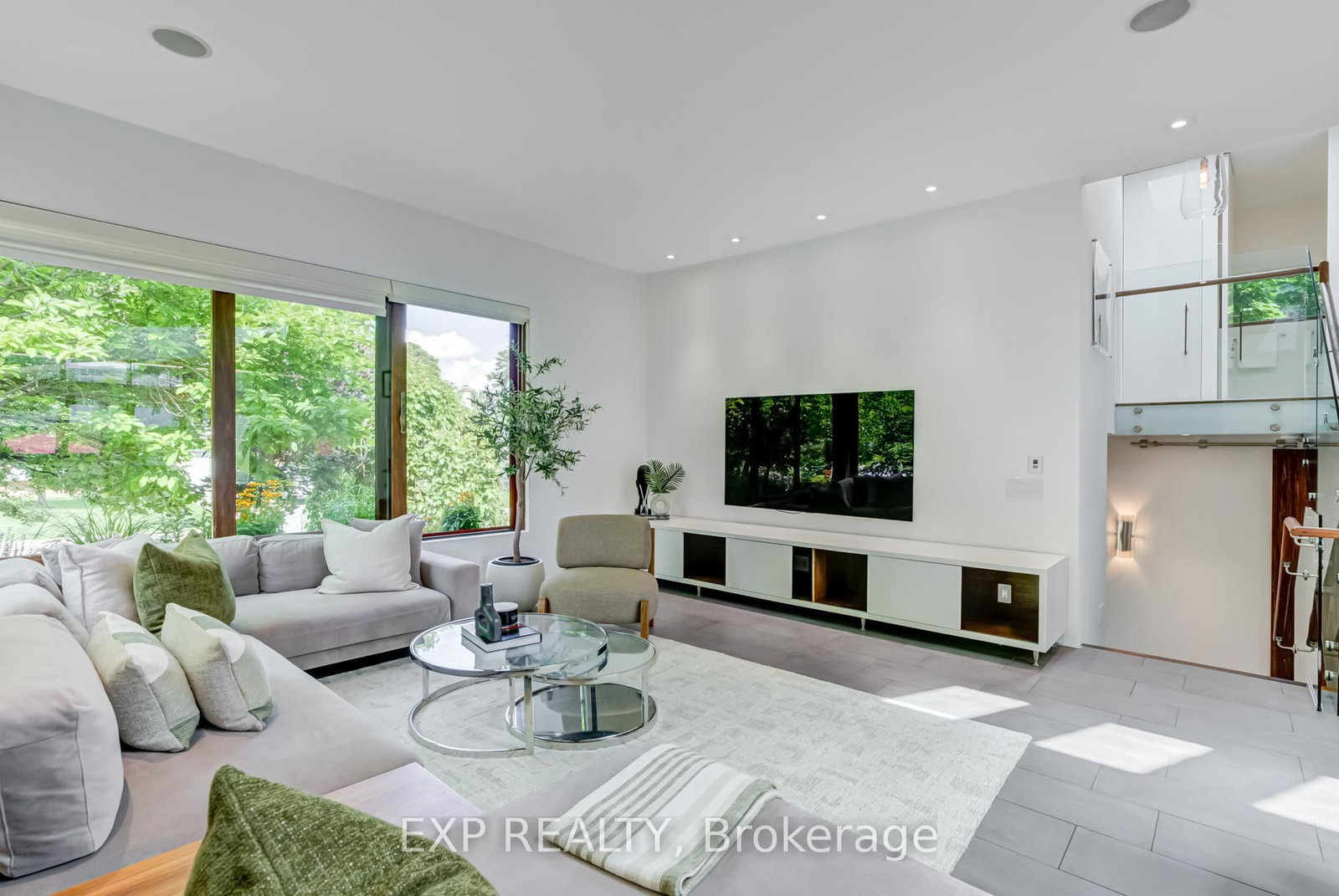 26 Richmond Drive • Brampton, ON photo 12