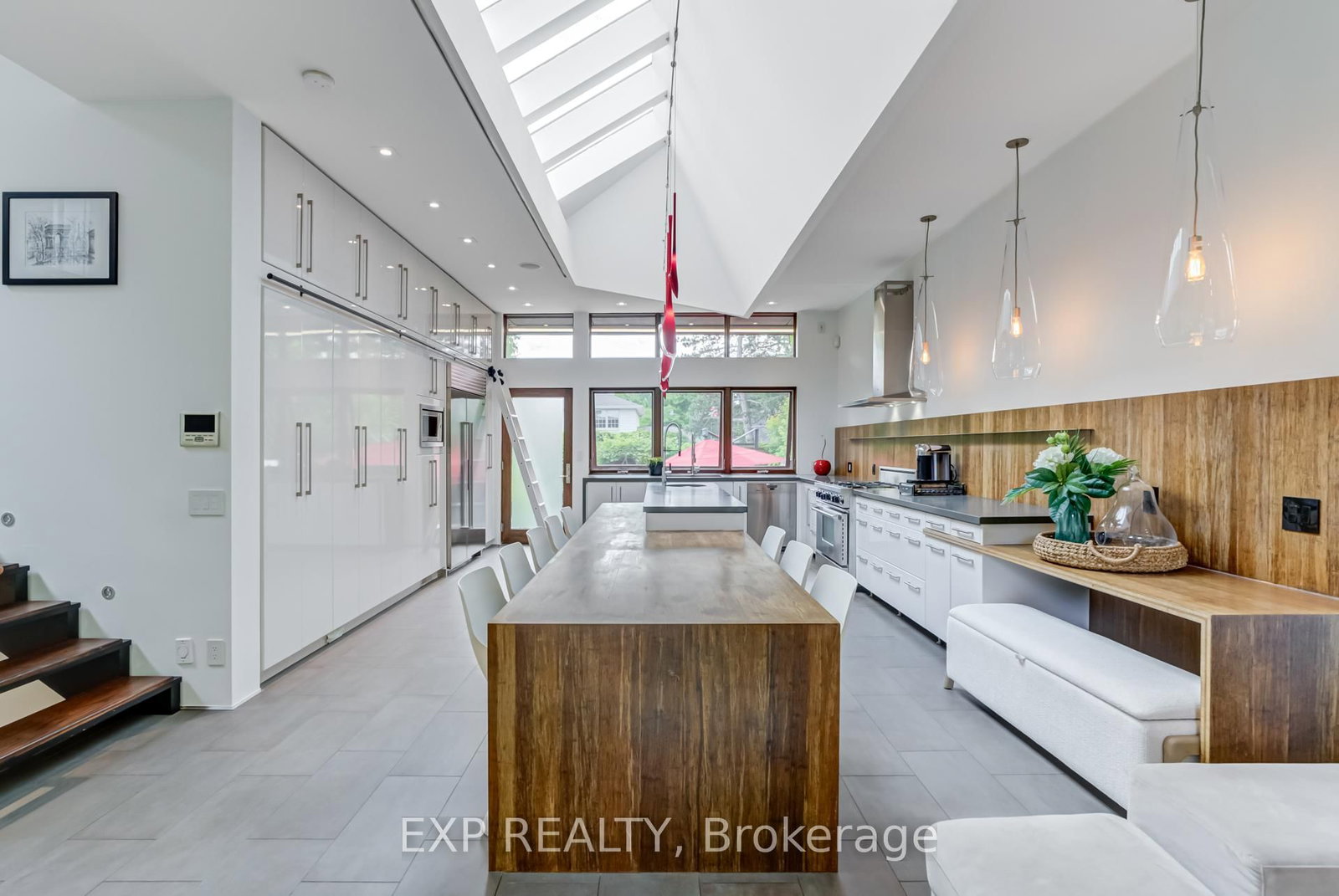26 Richmond Drive • Brampton, ON photo 13