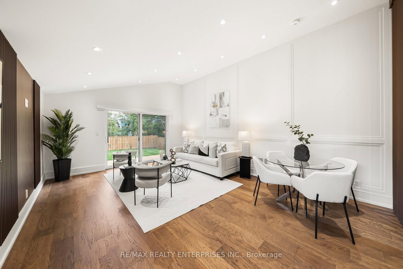 1495 Thetford Court • Mississauga, ON photo 10