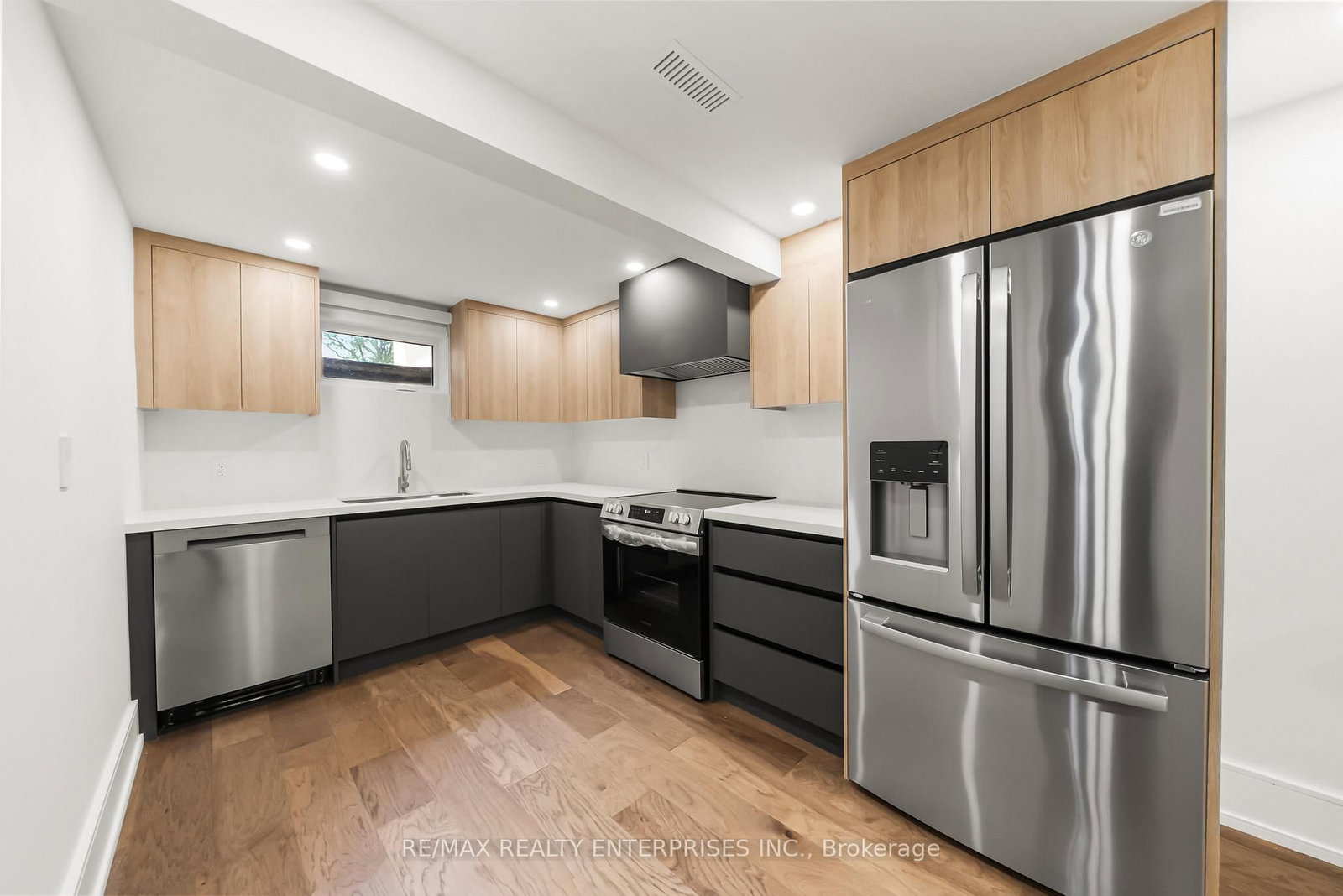 1495 Thetford Court • Mississauga, ON photo 25
