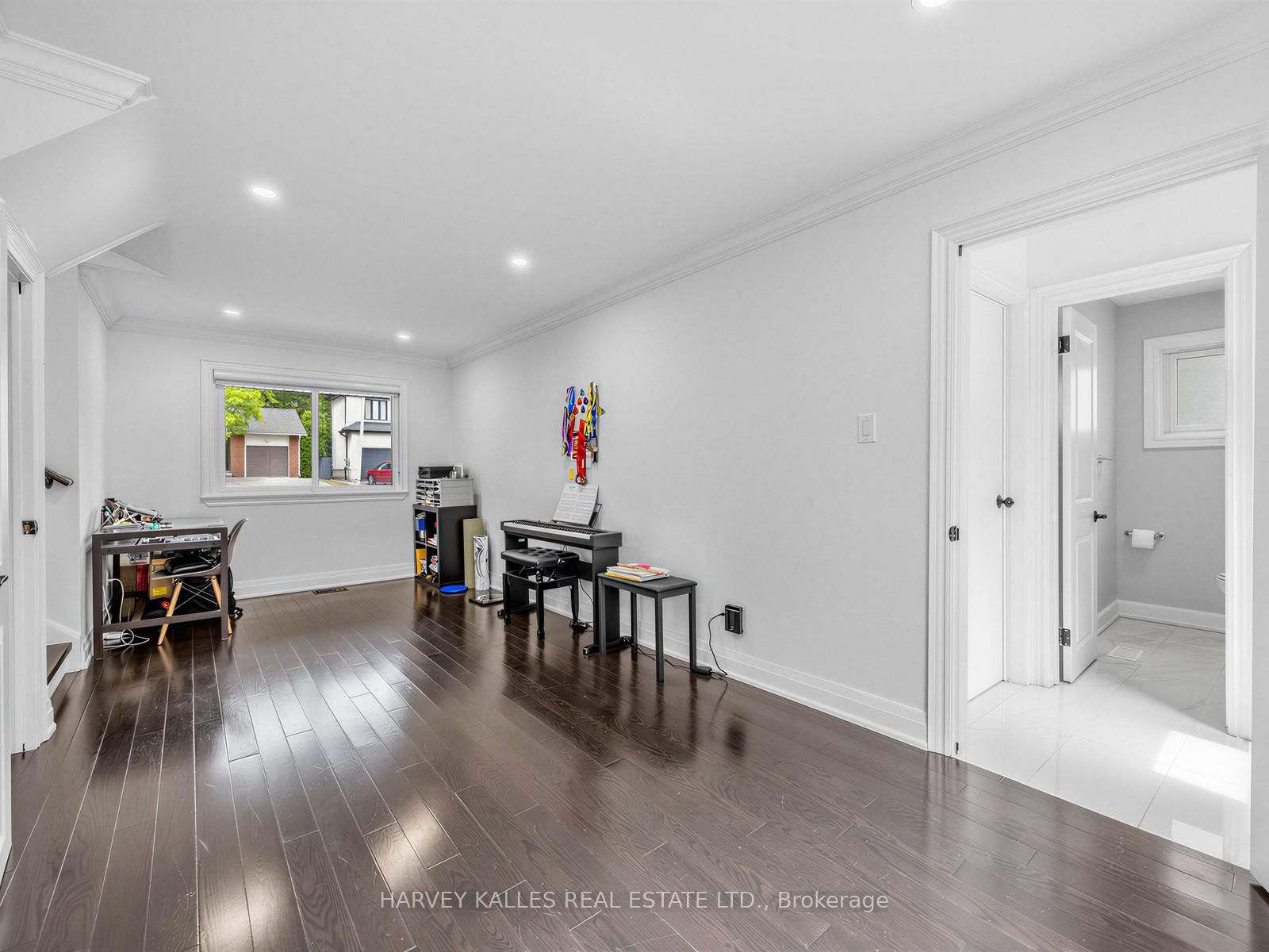 1228 Pallatine Drive • Oakville, ON photo 27