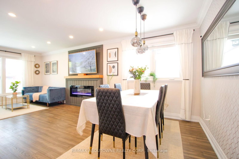 3302 Cardross Mississauga,ON L4X 2N2 — Photo 13
