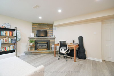 3302 Cardross Mississauga,ON L4X 2N2 — Photo 30