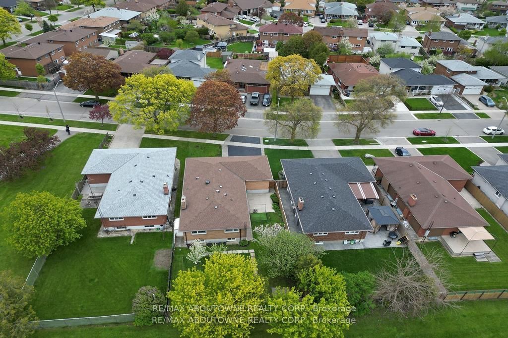 3302 Cardross Road • Mississauga, ON photo 48